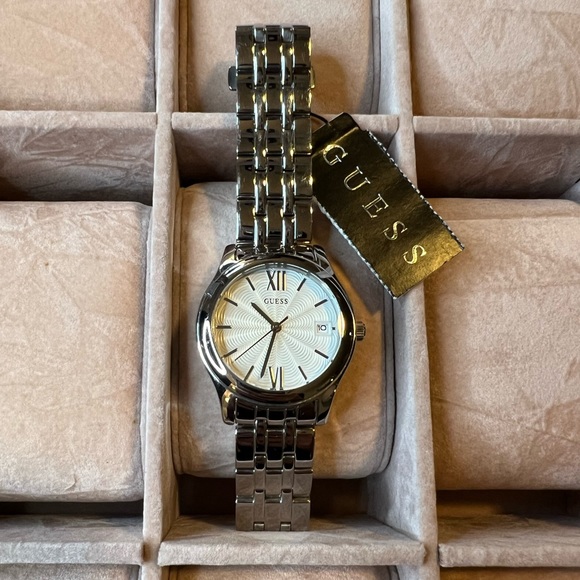 GUESS CENTRAL PARK Watch Women W0769L1 - Picture 1 of 6